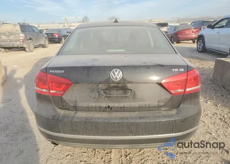 2015 Volkswagen Passat Se z USA, uszkodzony, nr VIN 1VWBS7A31FC013008